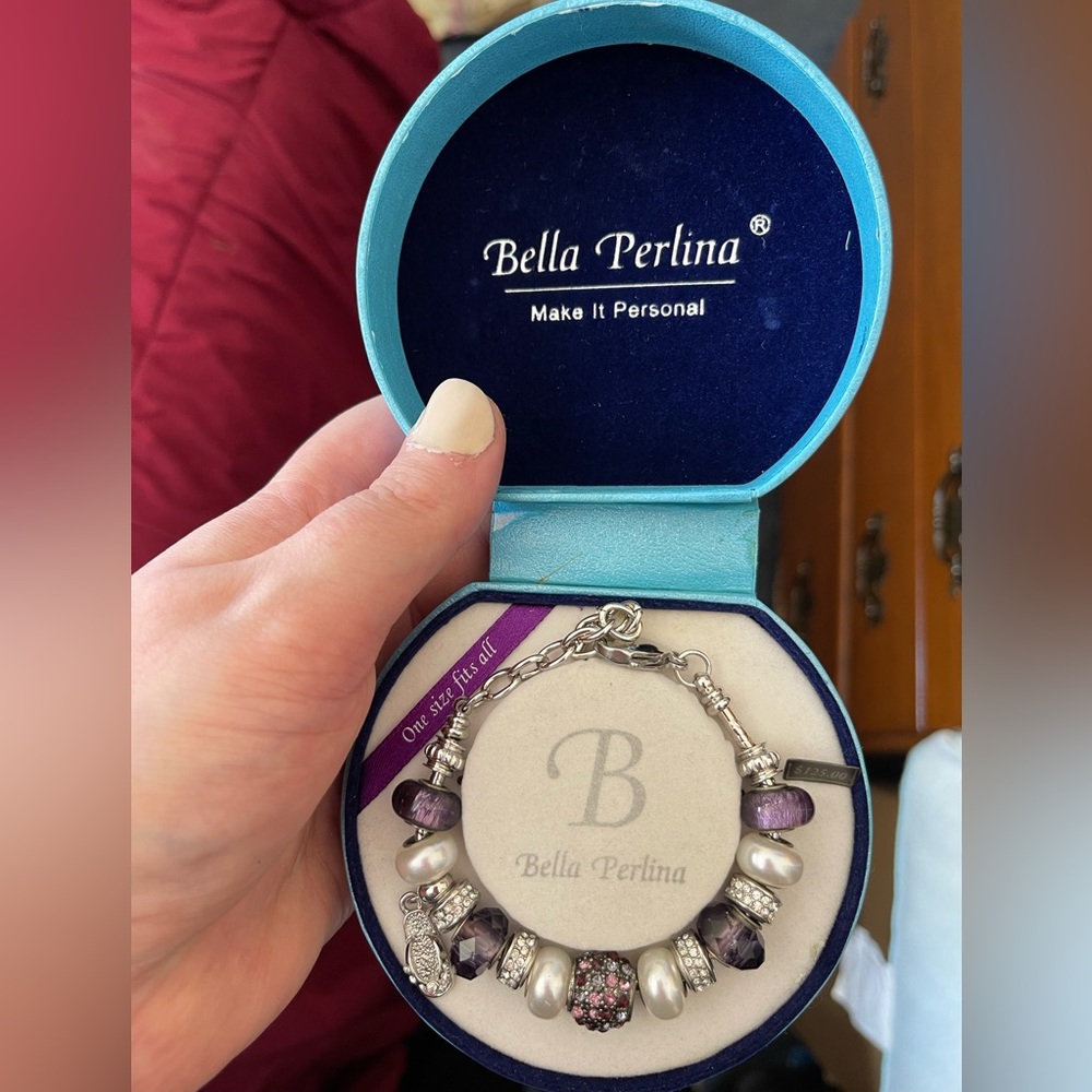 Brand new Bella perlina charm bracelet
